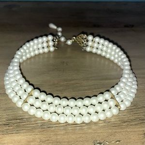 Vintage Faux Pearl Necklace